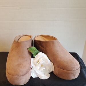Shu Shop Frankie Brown Faux Suede Platform Mules Clogs, Size 7.5